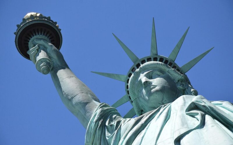 how to immigrate to USA